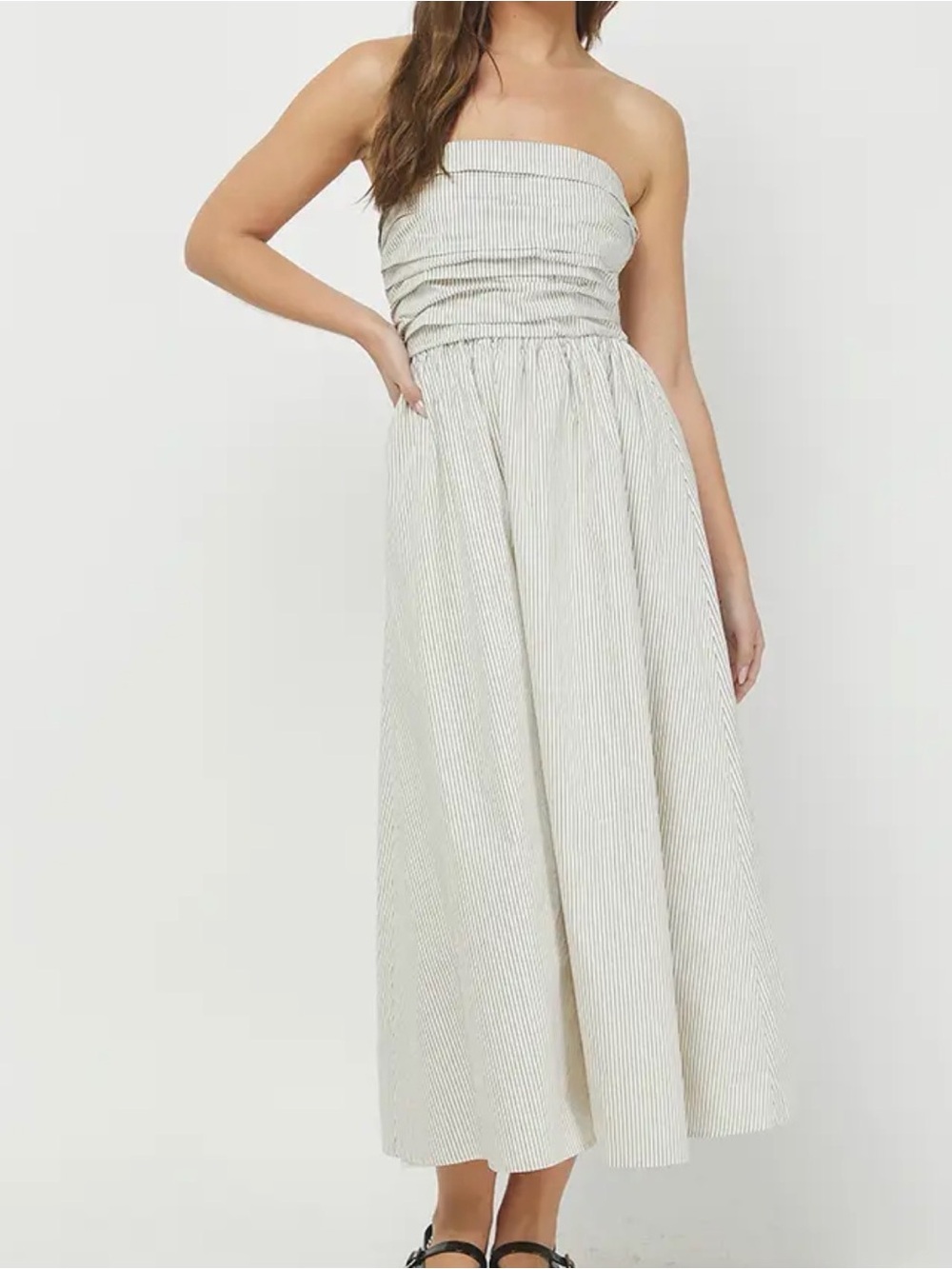 Altar'd State White and Gray Strapless Smocked women sz medium